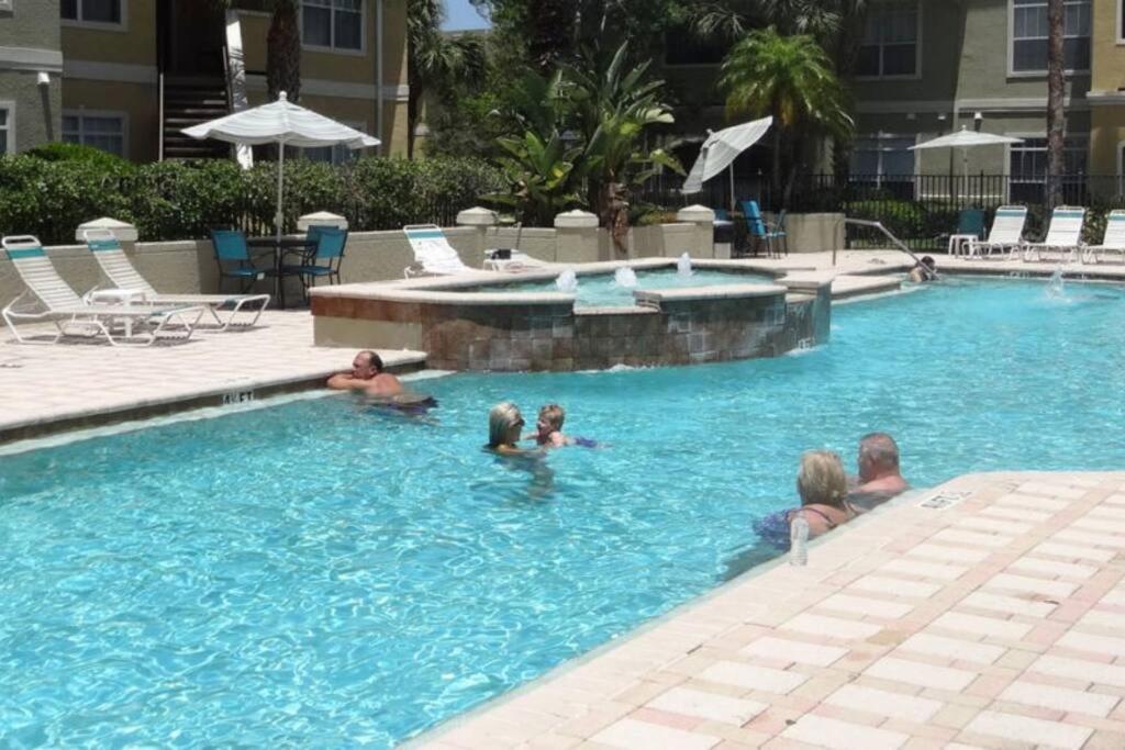 Condo In Clearwater Minutes From Clearwater Beach Eksteriør bilde